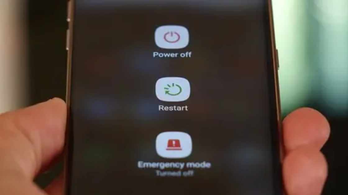 Apakah Reboot Menghilangkan Data Ponsel? Ini Penjelasannya