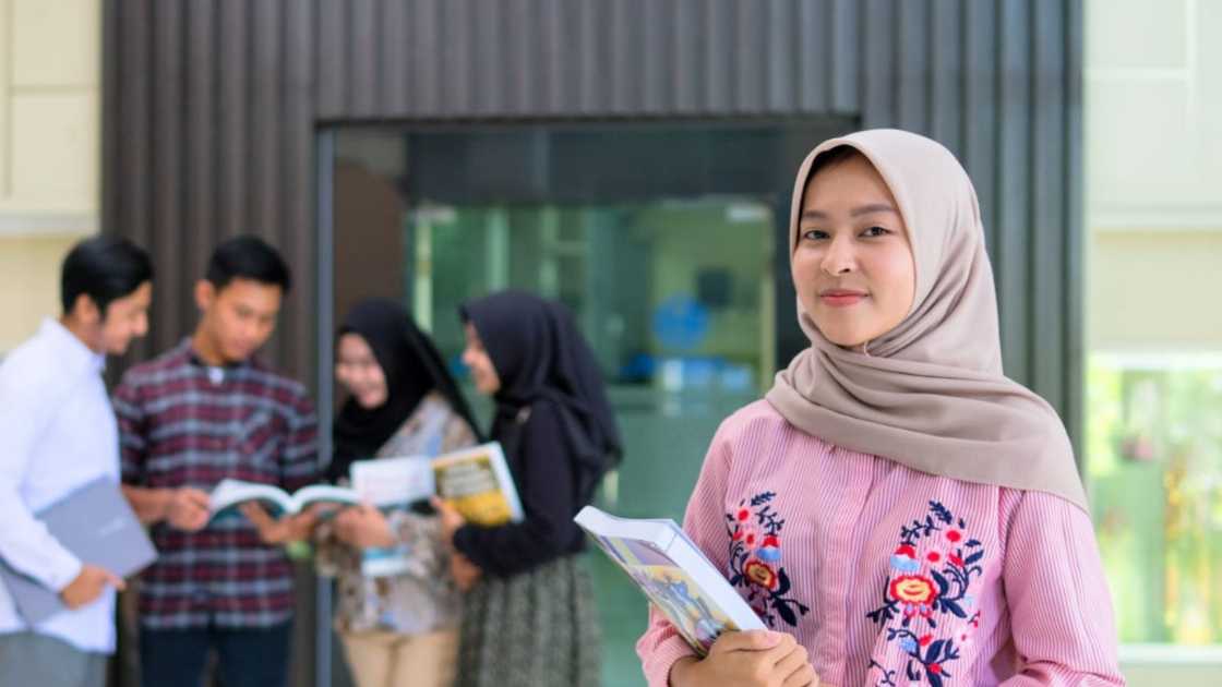 Dana Pengembangan UMS Dibayar Berapa Kali?
