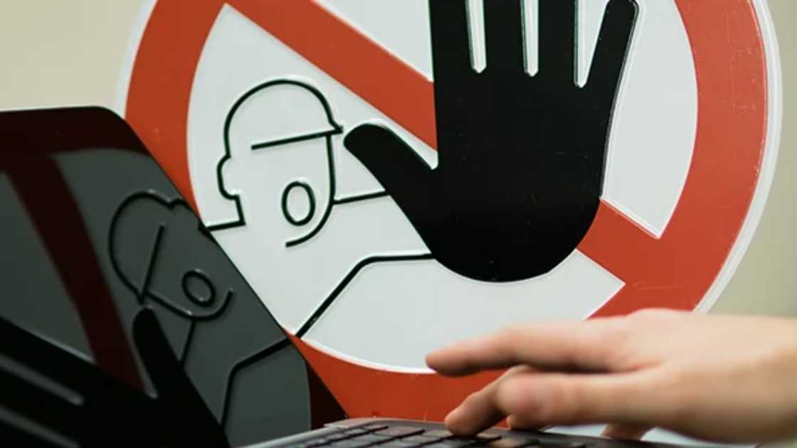 Situs Dewasa Yang Tidak Diblokir Oleh Kementerian Komunikasi dan Informatika (Kominfo), Sekarang (KOMDIGI)